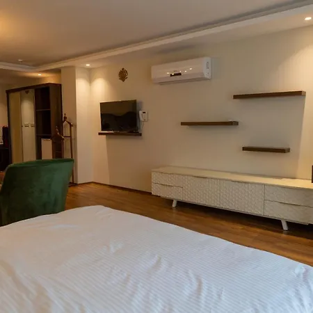 Grand Luxury Yalova (Yalova)