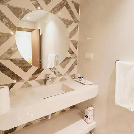 Grand Luxury 4*