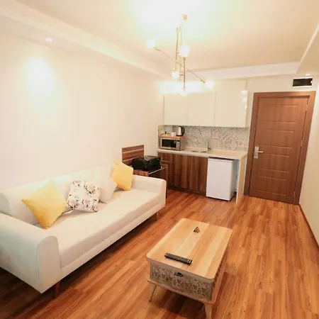 Apartmanhotel Grand Luxury 4*