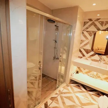 Grand Luxury 4*