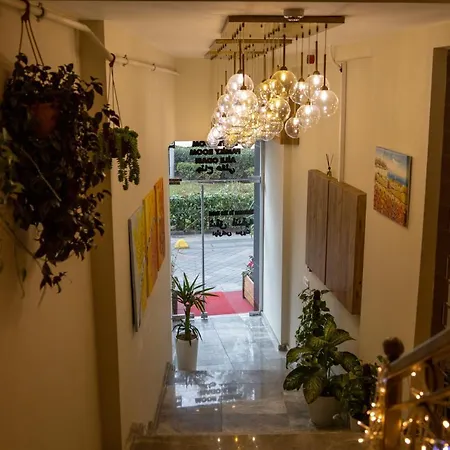 Ξενοδοχείο με διαμερίσματα Grand Luxury