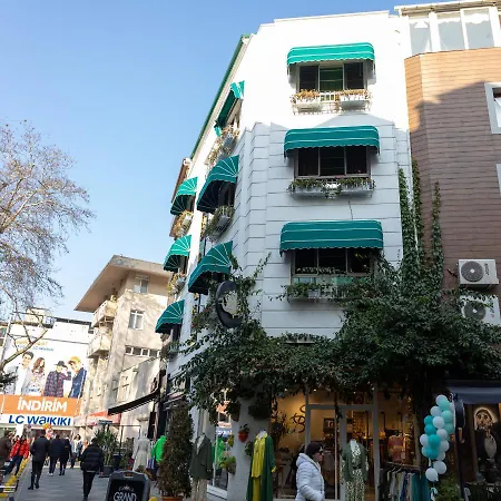 Lägenhetshotell Grand Luxury 4*