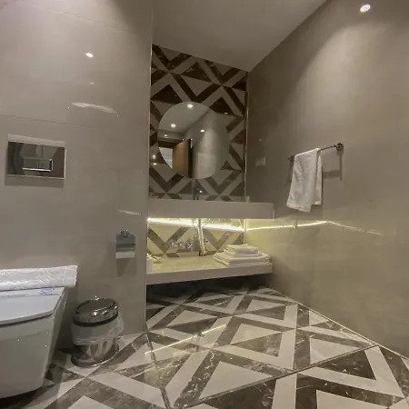 Lägenhetshotell Grand Luxury