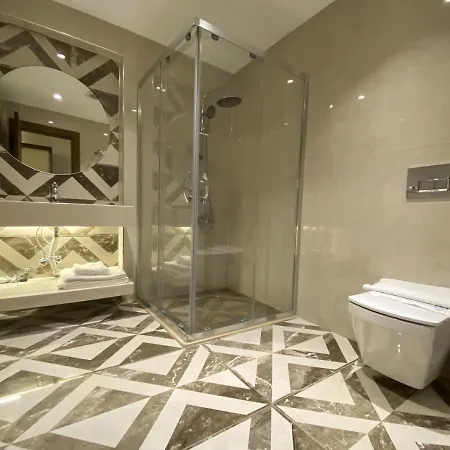 Grand Luxury