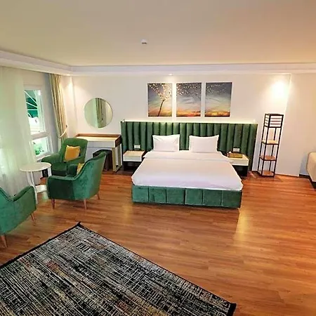 Grand Luxury Yalova (Yalova)