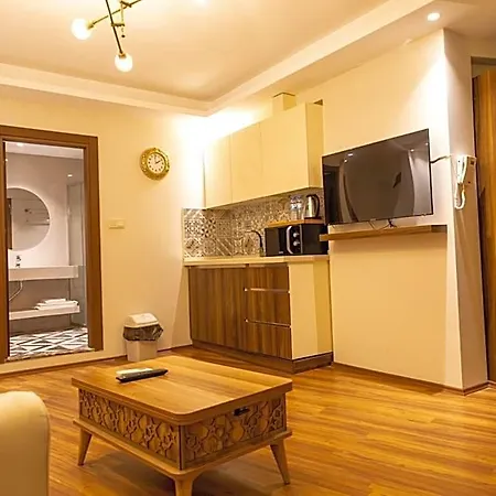 Grand Luxury Hotel apartamentowy 4*